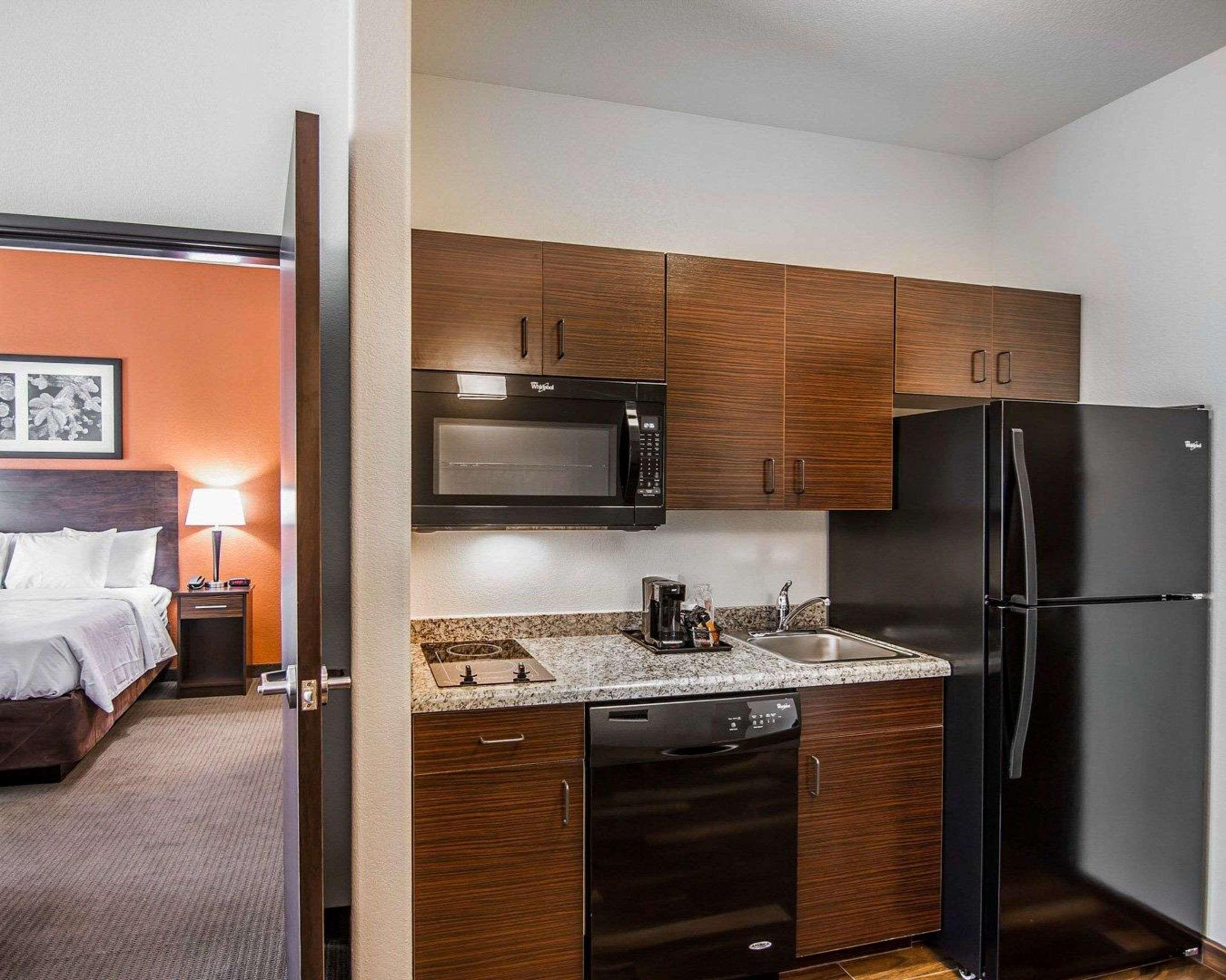 Mainstay Suites Лафкин Экстерьер фото