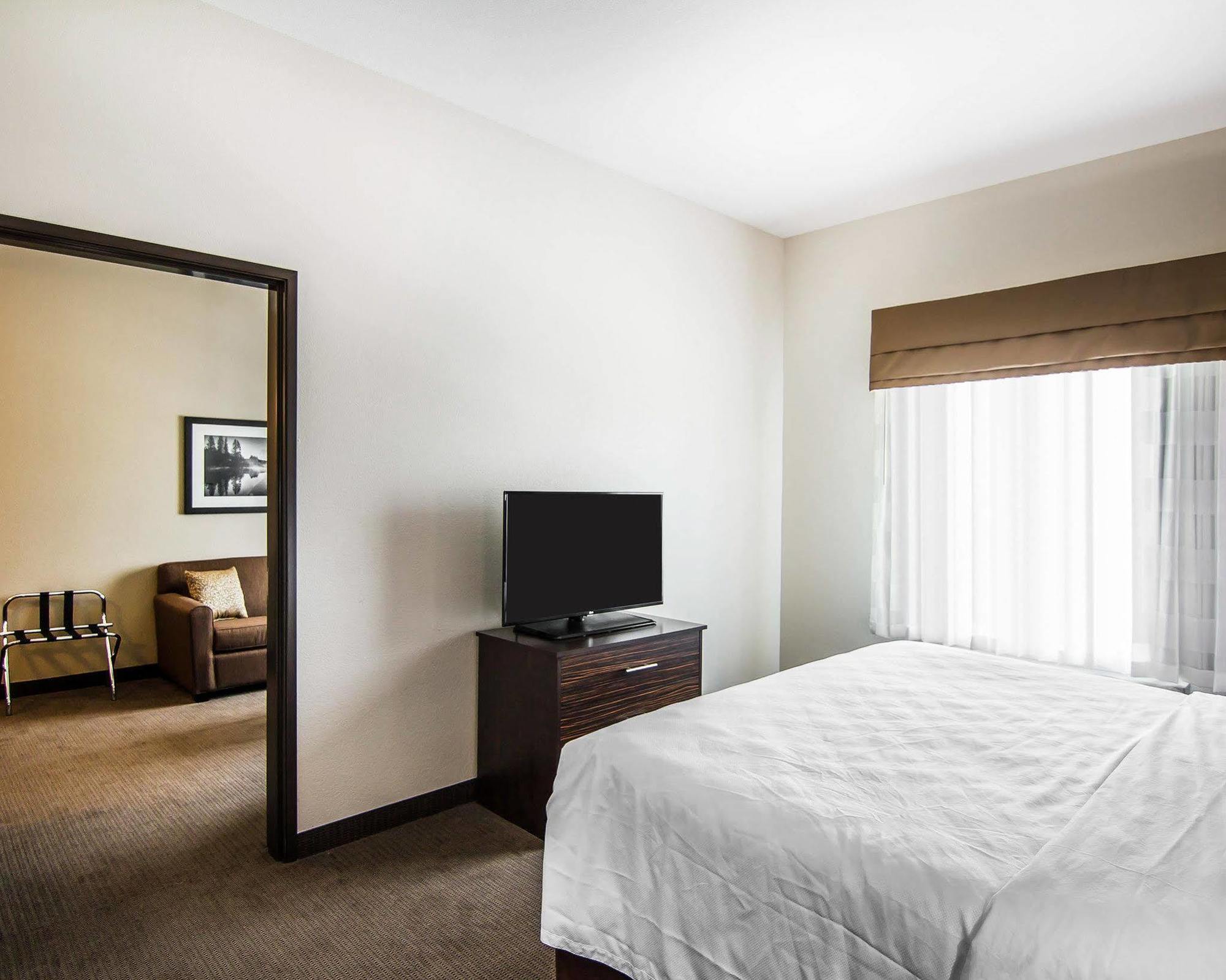 Mainstay Suites Лафкин Экстерьер фото